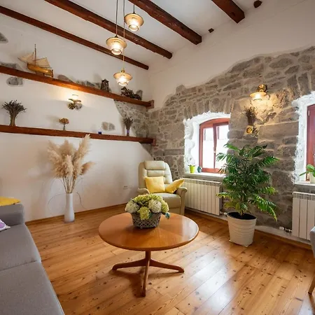 Holiday home Mima, Kuca Za Odmor Jurdani