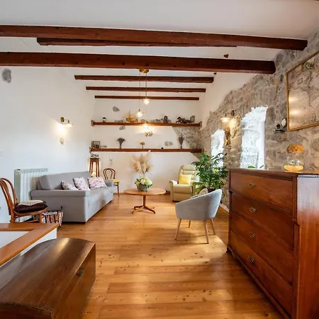 Holiday home Mima, Kuca Za Odmor *