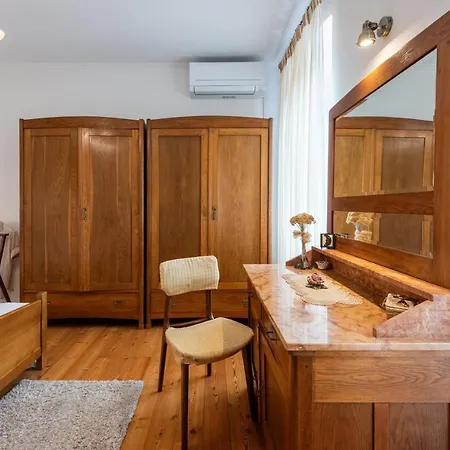 Mima, Kuca Za Odmor Holiday home Jurdani
