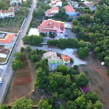 Holiday home Kuca Za Odmor Mima
